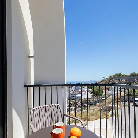 Rea Aparthotel *