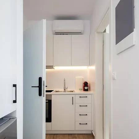Rea Aparthotel