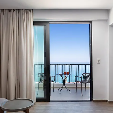 Rea Aparthotel *